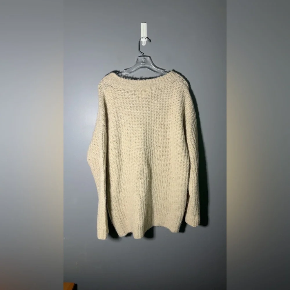 Anthropologie Camila Oversized Sweater Size Medium - Picture 5 of 5